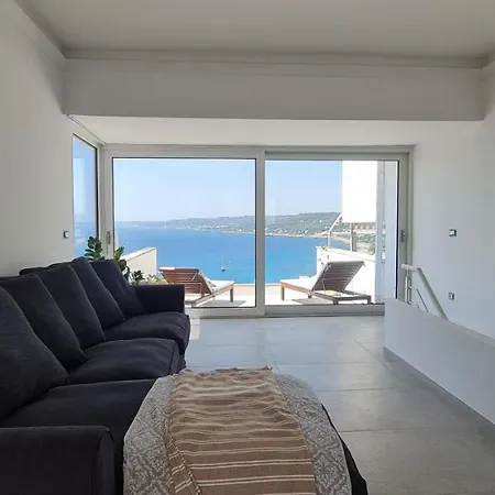 Bona Vitae - Attico Vista Mare Castro Apartment