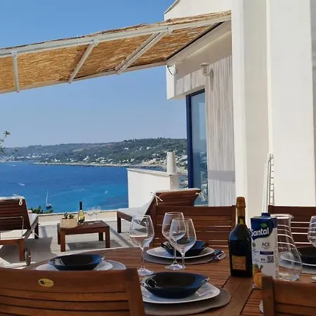 Apartment Bona Vitae - Attico Vista Mare Castro